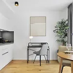 Cruwzo I Towers - Design * Ratisbona